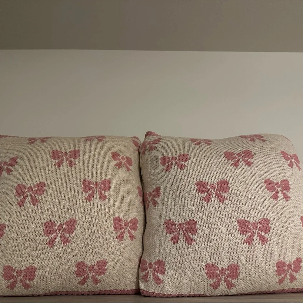 Pink Bow Square Pillows- Set of 2